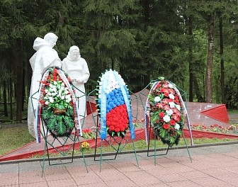 Сотрудники ВНИИФТРИ почтили память защитников Москвы