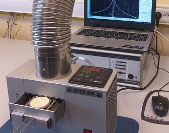 Установка для измерения радиотехнических характеристик диэлектрических материалов